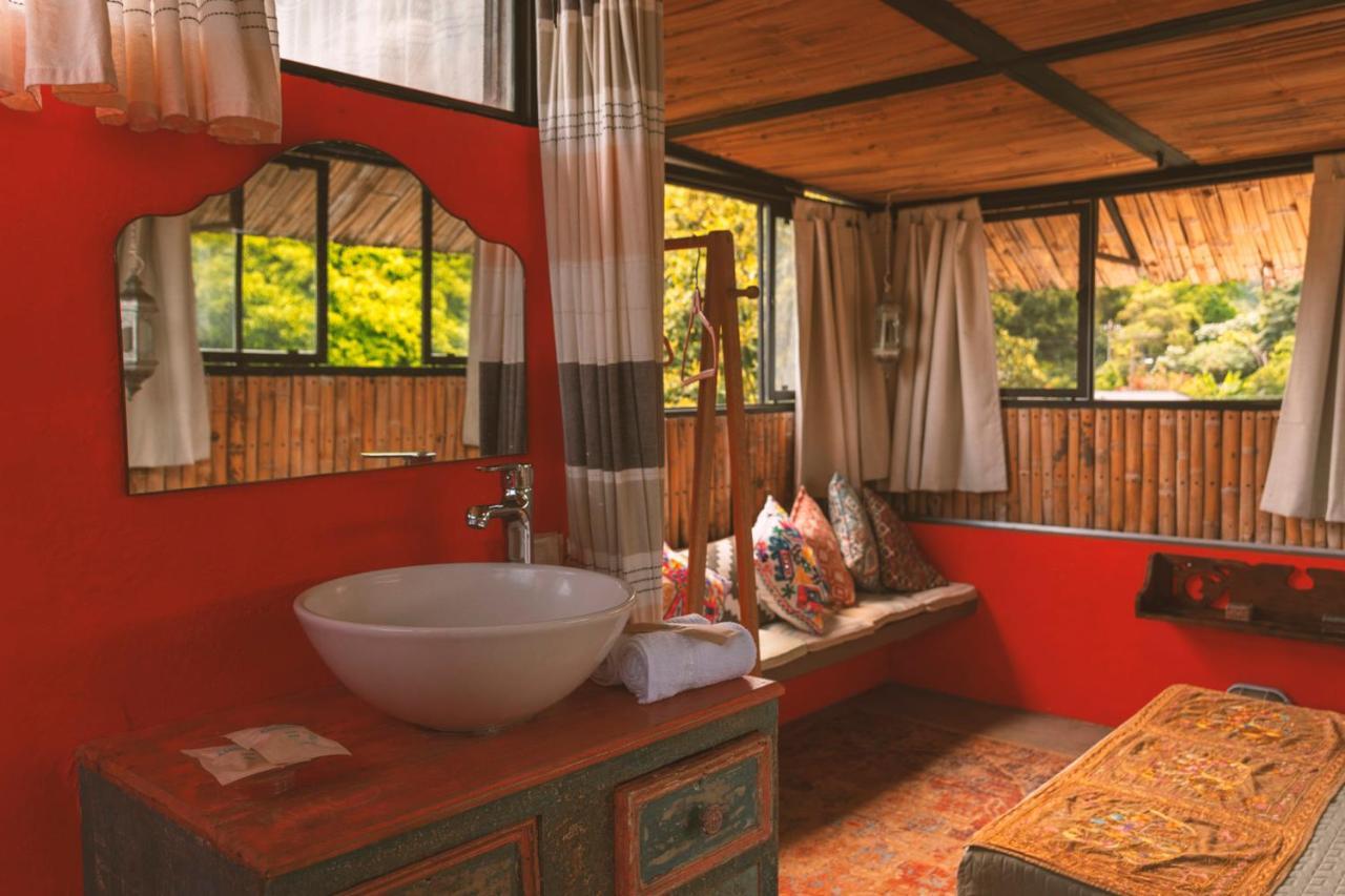 Casa Amberes Bed & Breakfast Honda  Exterior foto